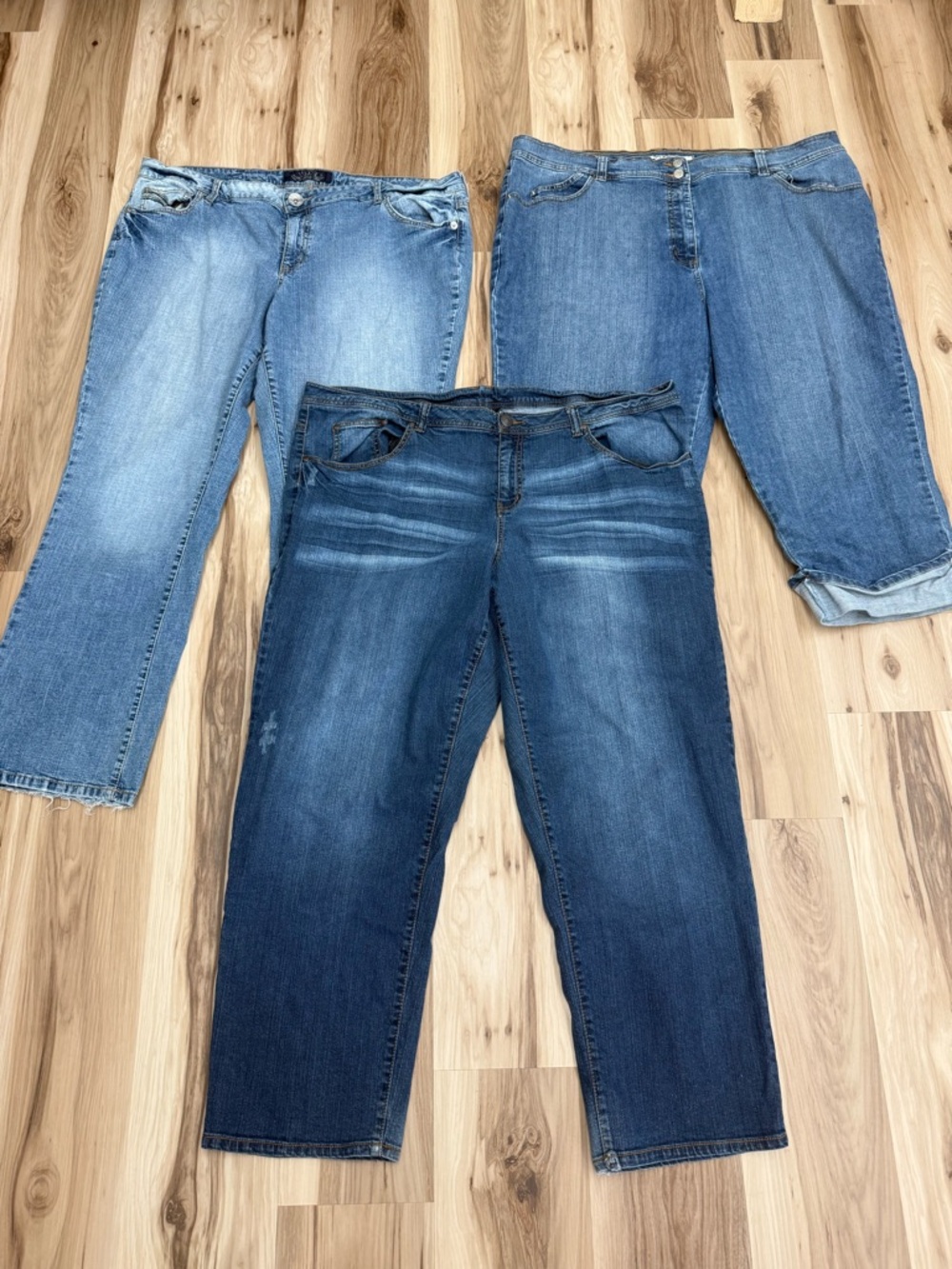 Women's Blue Denim Jeans Lot